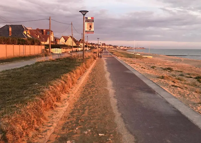 Πανσιόν La Vague Salee